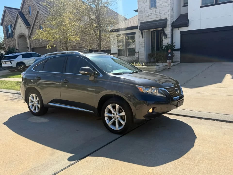 2011 Lexus RX 3rd Gen - Image 9 of 20