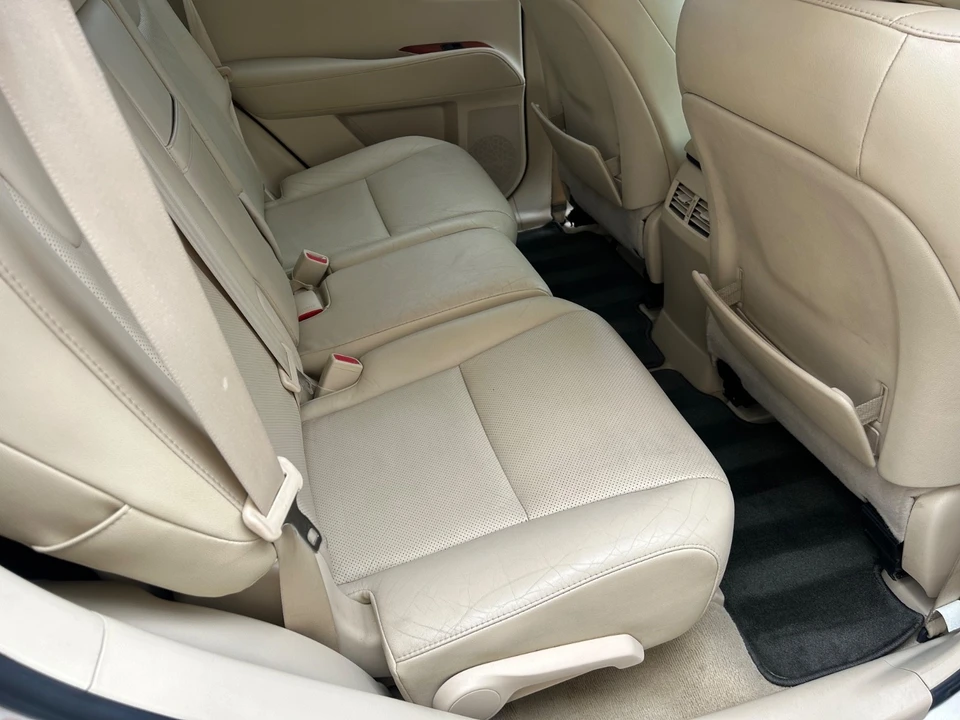 2011 Lexus RX 3rd Gen - Image 11 of 21