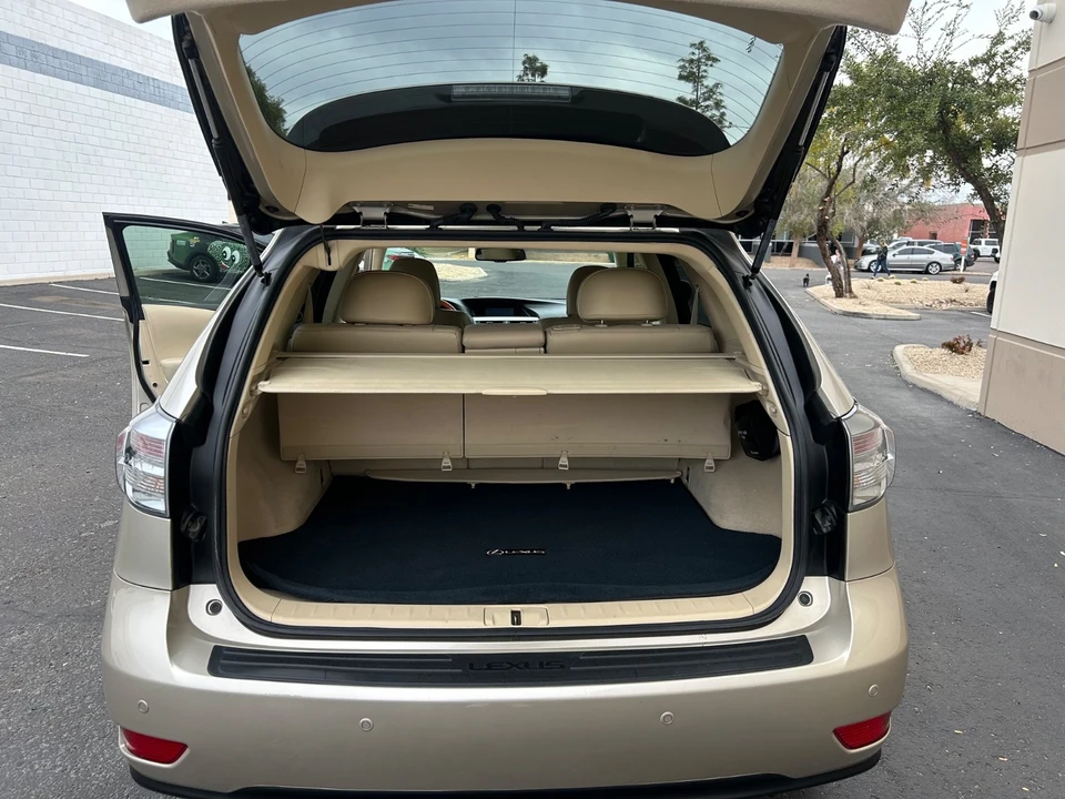 2011 Lexus RX 3rd Gen - Image 12 of 21
