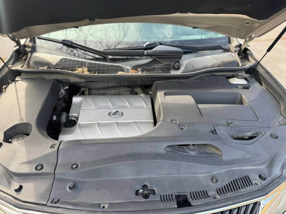 2011 Lexus RX 3rd Gen - Image 16 of 17