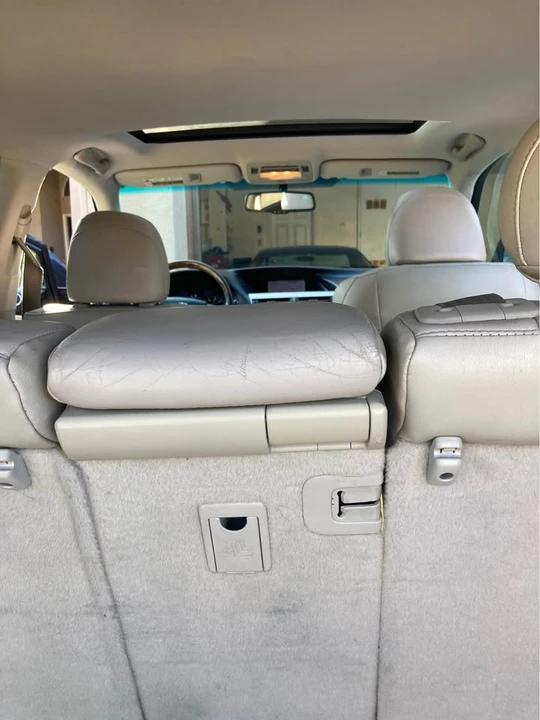 2011 Lexus RX 3rd Gen - Image 12 of 13