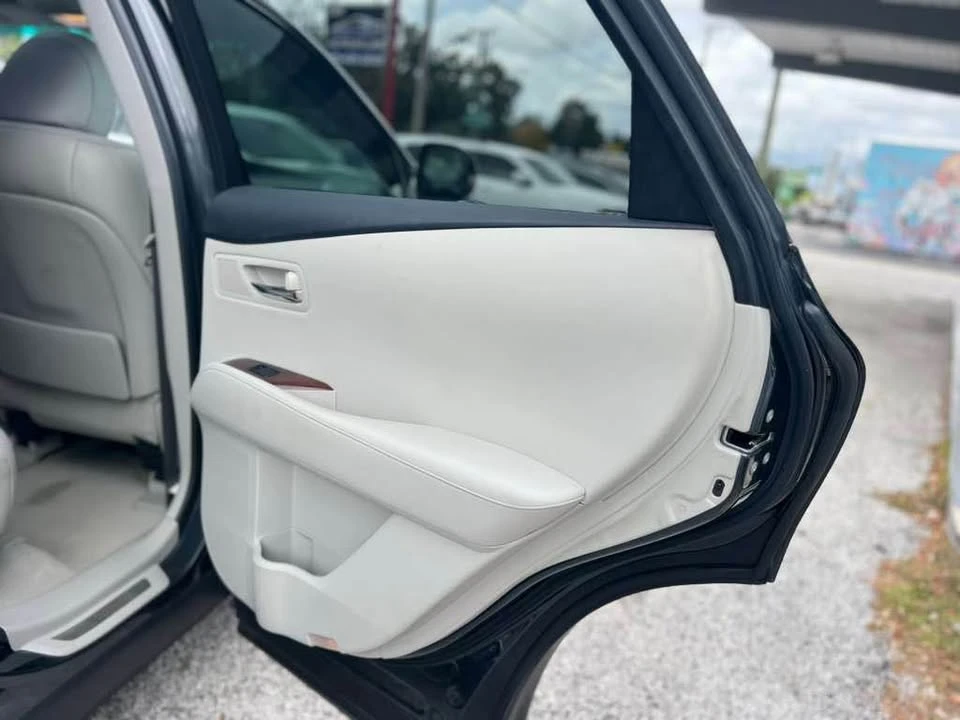 2011 Lexus RX 3rd Gen - Image 7 of 17