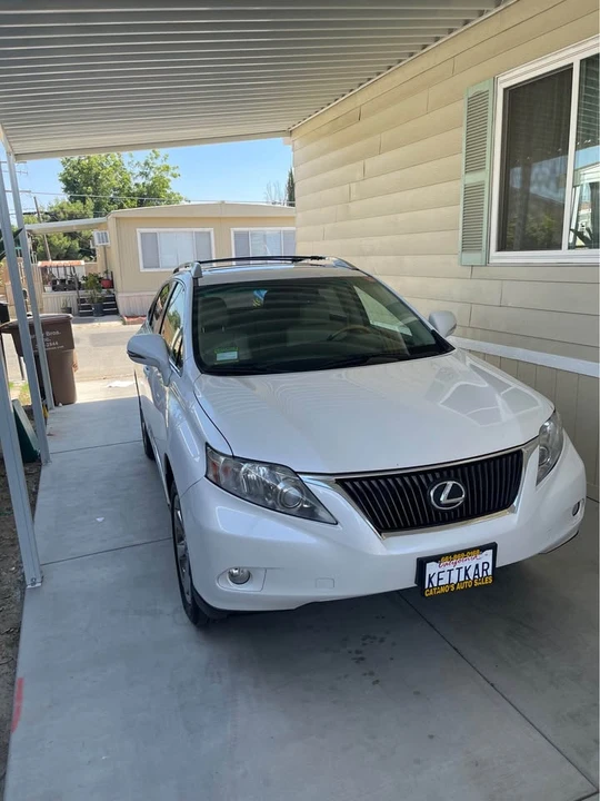 2011 Lexus RX 3rd Gen - Image 4 of 5