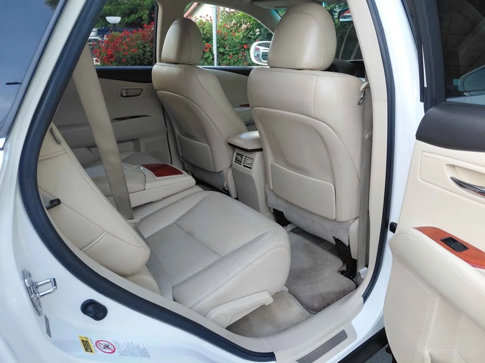 2011 Lexus RX 3rd Gen - Image 11 of 14
