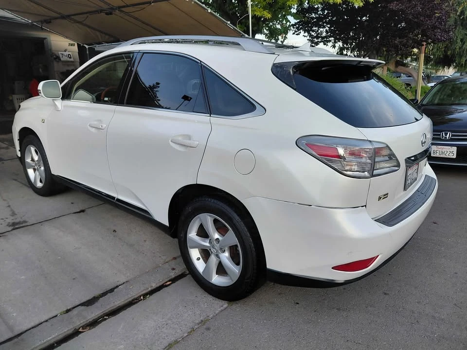 2011 Lexus RX 3rd Gen - Image 4 of 14