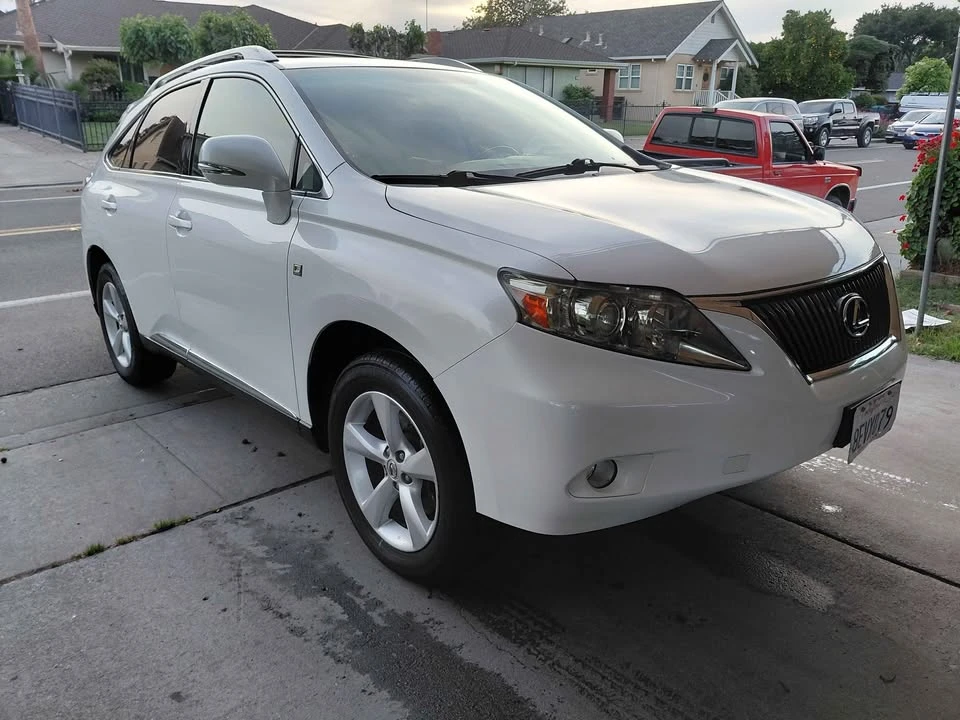 2011 Lexus RX 3rd Gen - Image 2 of 14