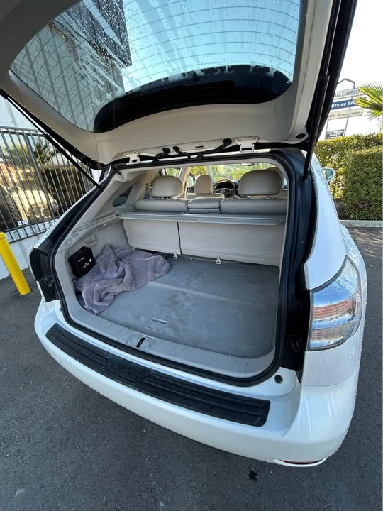 2011 Lexus RX 3rd Gen - Image 7 of 14