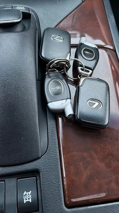 2011 Lexus RX 3rd Gen - Image 10 of 10