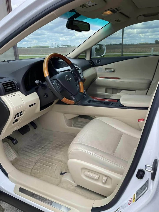 2011 Lexus RX 3rd Gen - Image 2 of 2