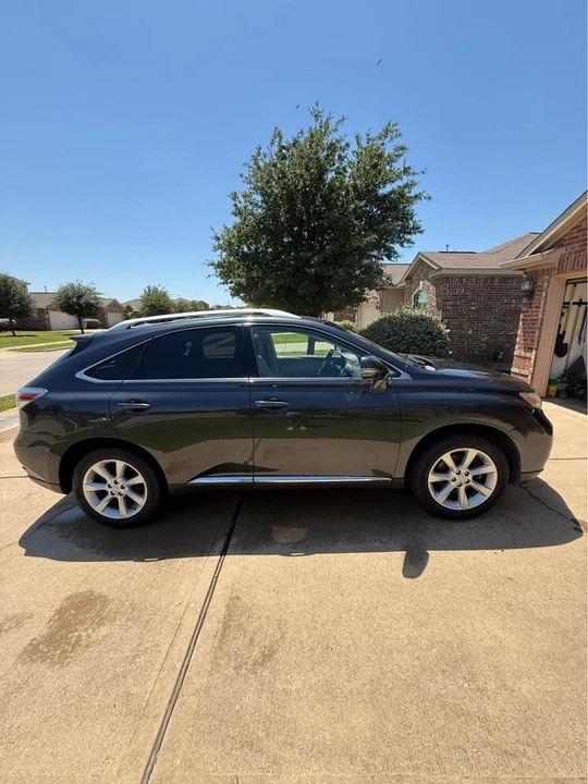 2011 Lexus RX 3rd Gen - Image 6 of 9