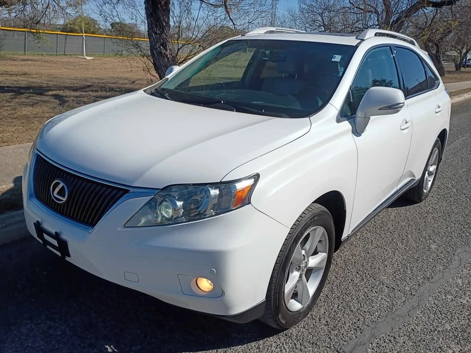 2011 Lexus RX 3rd Gen - Image 6 of 14