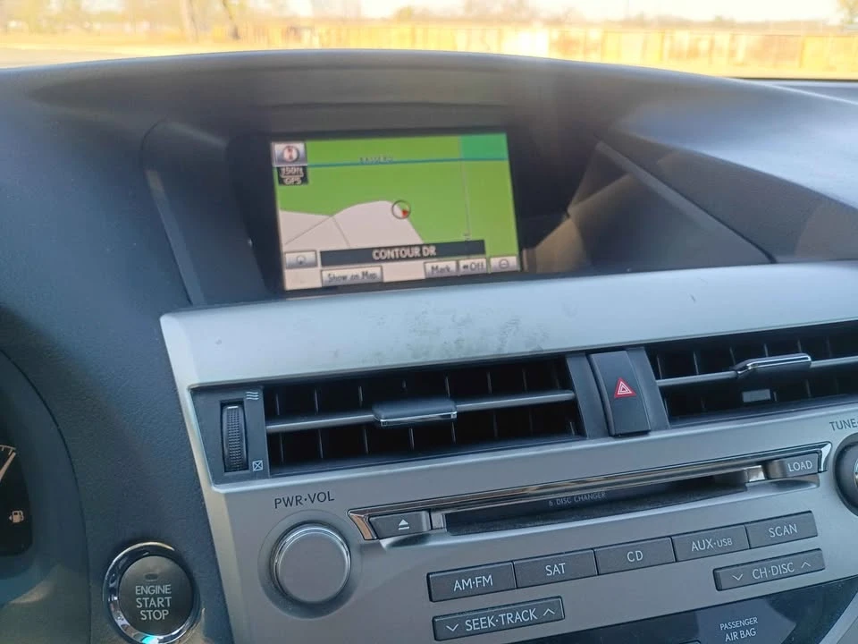 2011 Lexus RX 3rd Gen - Image 13 of 14