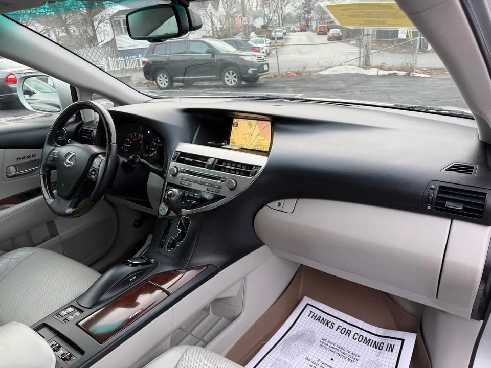 2011 Lexus RX 3rd Gen - Image 6 of 15