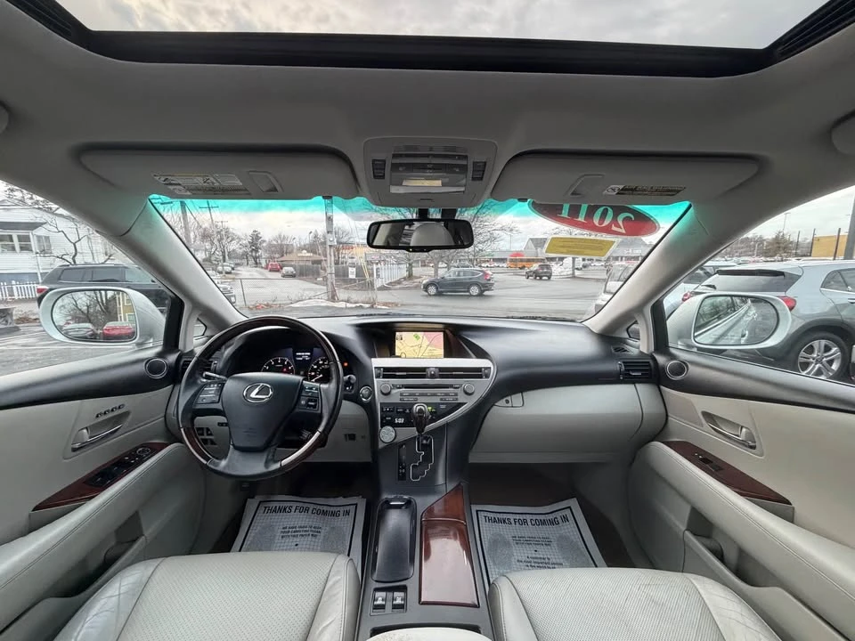2011 Lexus RX 3rd Gen - Image 9 of 15