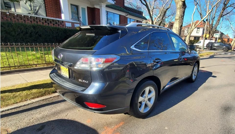 2011 Lexus RX 3rd Gen - Image 6 of 19