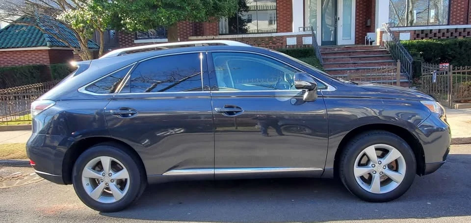 2011 Lexus RX 3rd Gen - Image 2 of 19