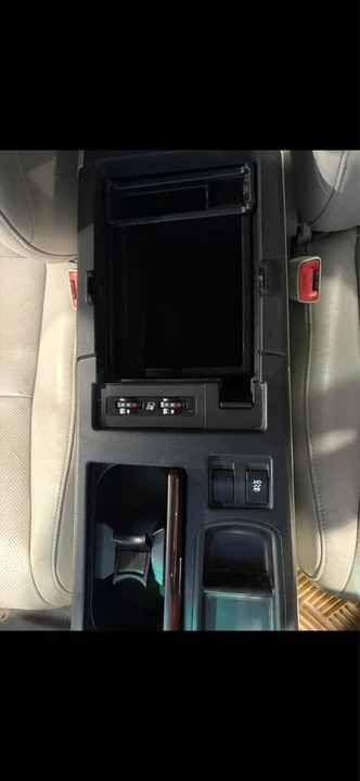 2011 Lexus RX 3rd Gen - Image 10 of 15