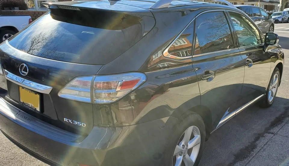 2011 Lexus RX 3rd Gen - Image 9 of 19