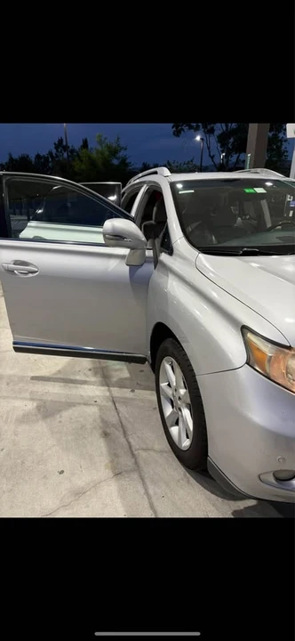 2011 Lexus RX 3rd Gen - Image 3 of 15
