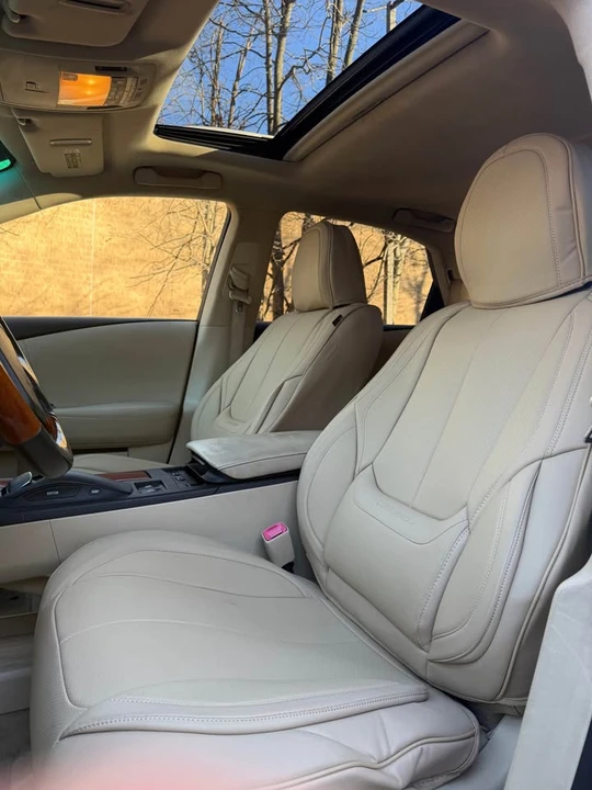 2011 Lexus RX 3rd Gen - Image 8 of 18