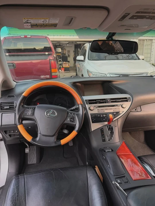 2011 Lexus RX 3rd Gen - Image 11 of 13