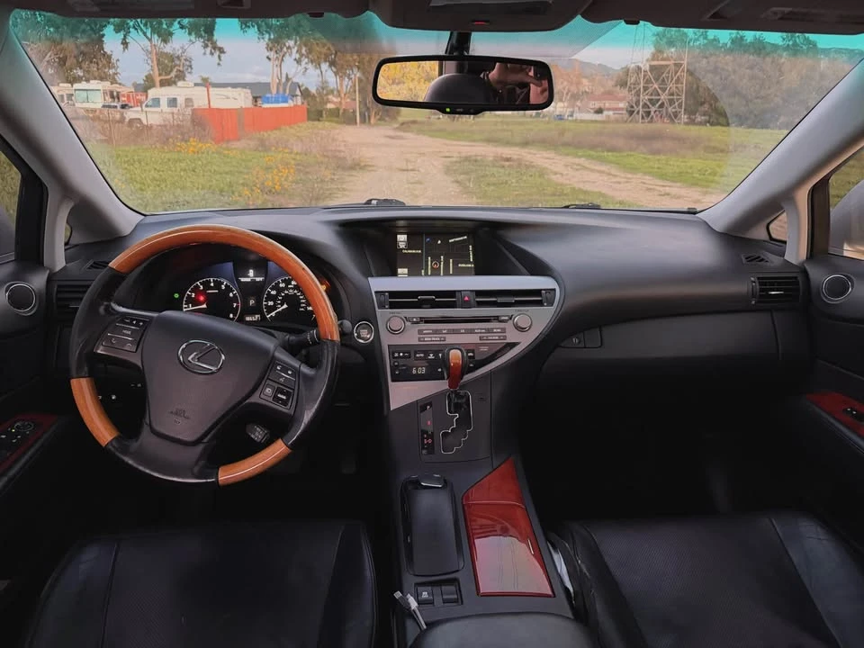 2011 Lexus RX 3rd Gen - Image 7 of 13