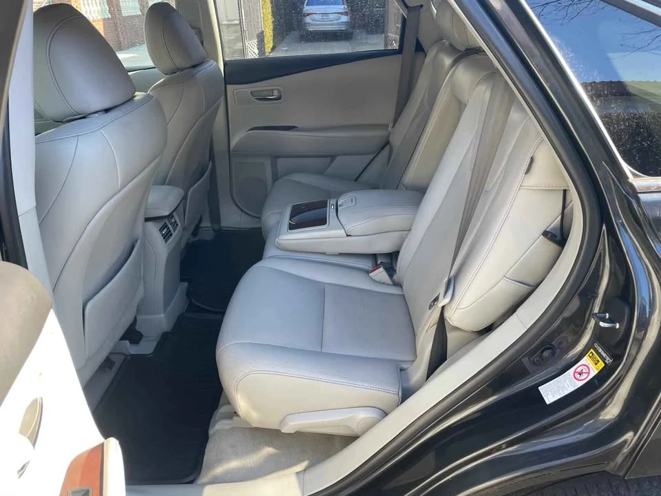 2011 Lexus RX 3rd Gen - Image 13 of 19