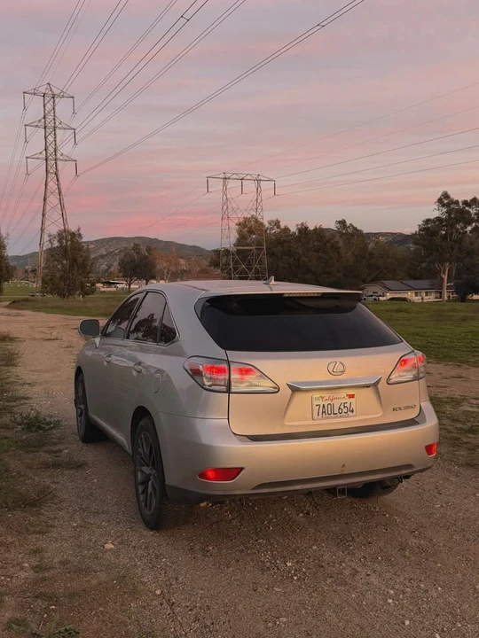 2011 Lexus RX 3rd Gen - Image 4 of 13