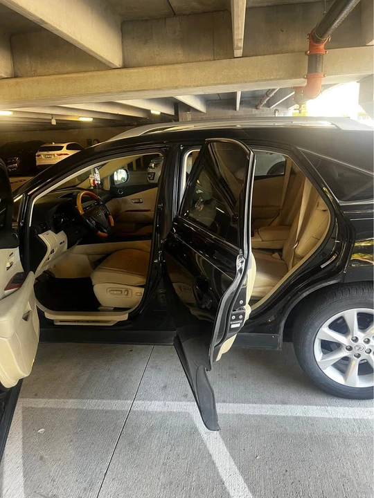 2011 Lexus RX 3rd Gen - Image 9 of 11