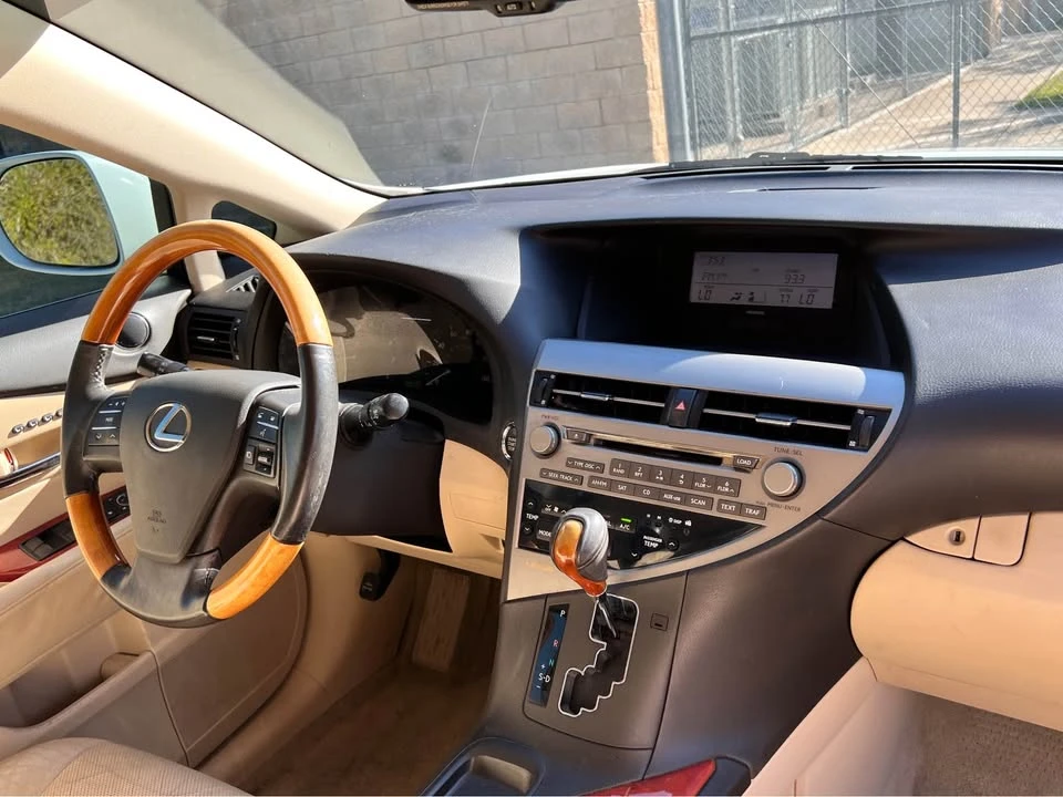 2011 Lexus RX 3rd Gen - Image 14 of 20