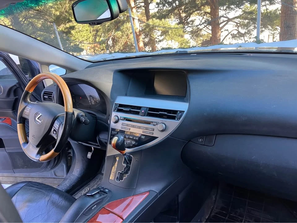 2011 Lexus RX 3rd Gen - Image 11 of 19