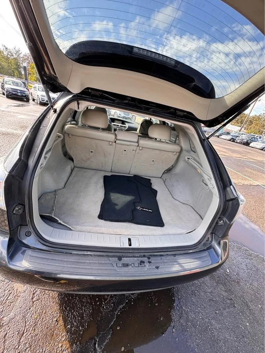 2011 Lexus RX 3rd Gen - Image 14 of 16