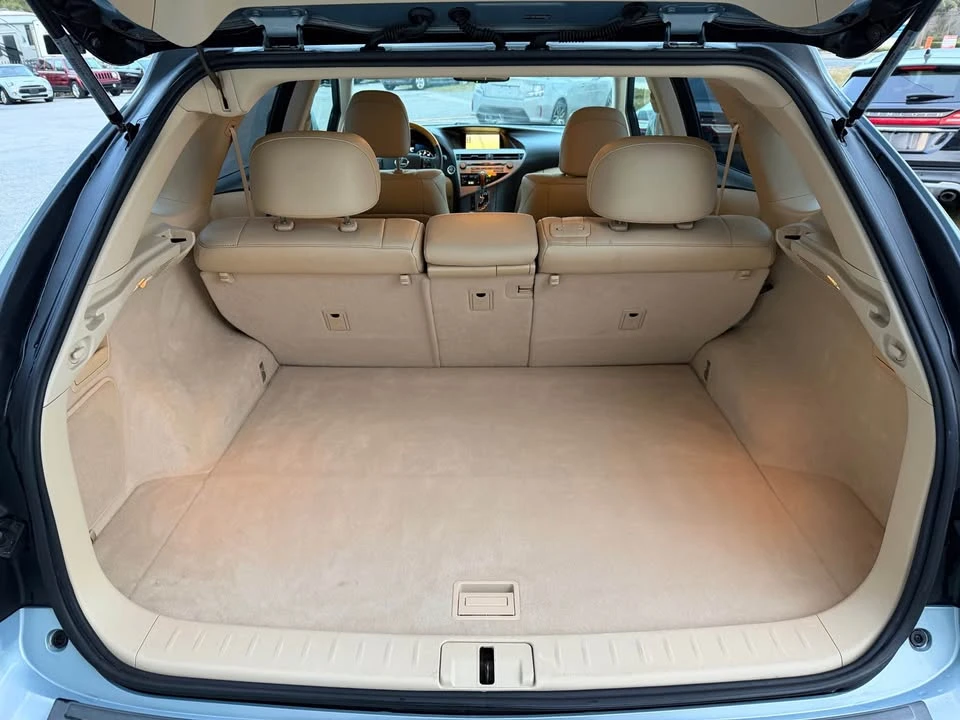 2011 Lexus RX 3rd Gen - Image 11 of 16