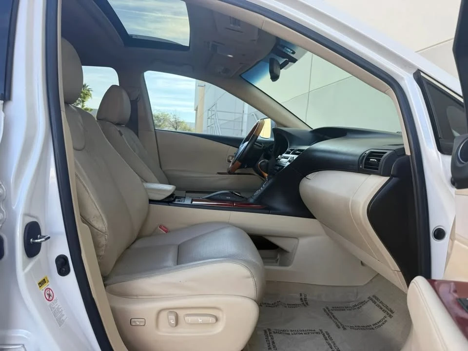 2011 Lexus RX 3rd Gen - Image 18 of 20