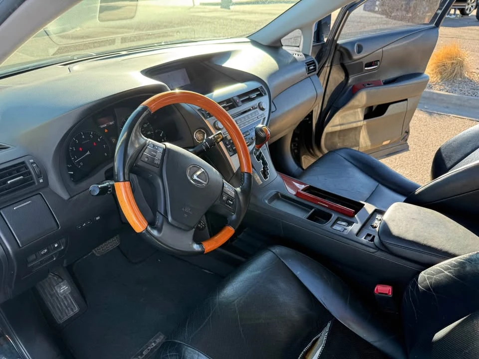 2011 Lexus RX 3rd Gen - Image 7 of 10