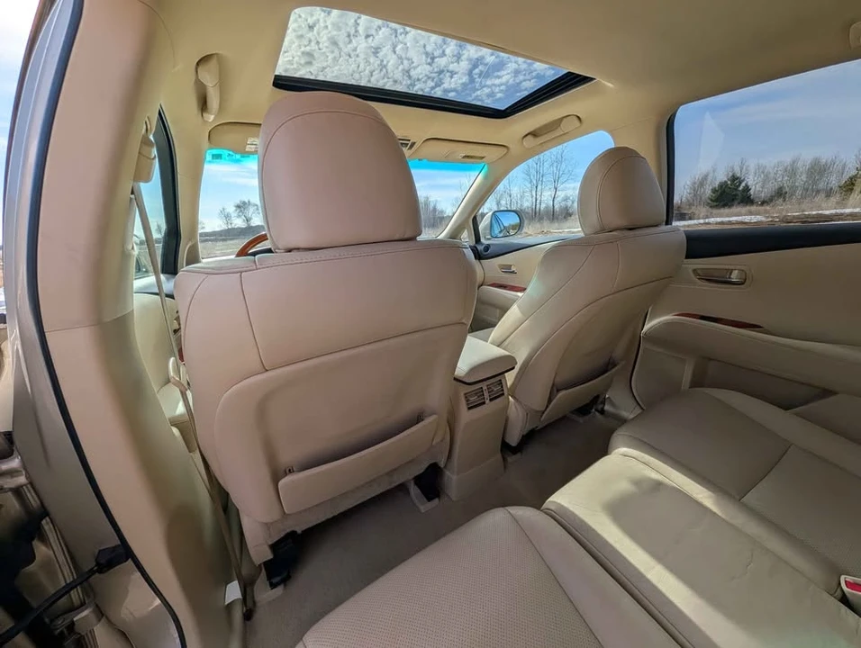 2011 Lexus RX 3rd Gen - Image 11 of 18