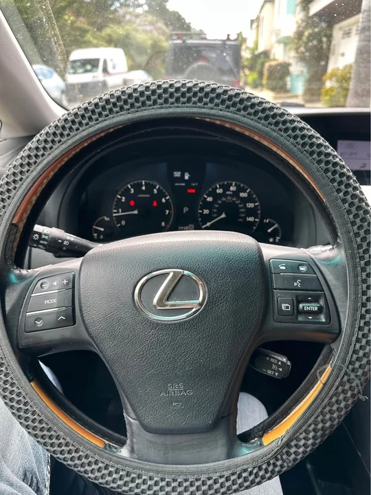 2011 Lexus RX 3rd Gen - Image 9 of 11