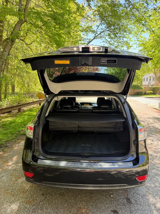 2011 Lexus RX 3rd Gen - Image 8 of 17