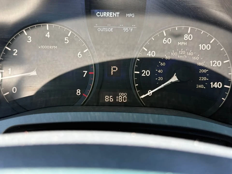 2011 Lexus RX 3rd Gen - Image 18 of 18