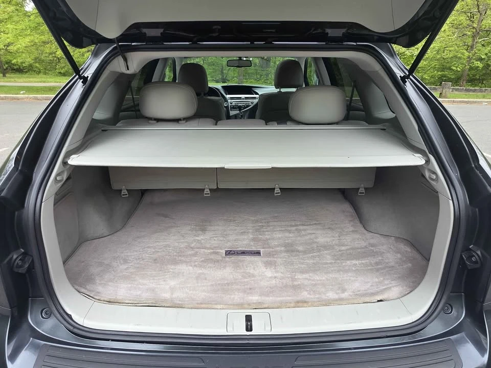 2011 Lexus RX 3rd Gen - Image 11 of 20