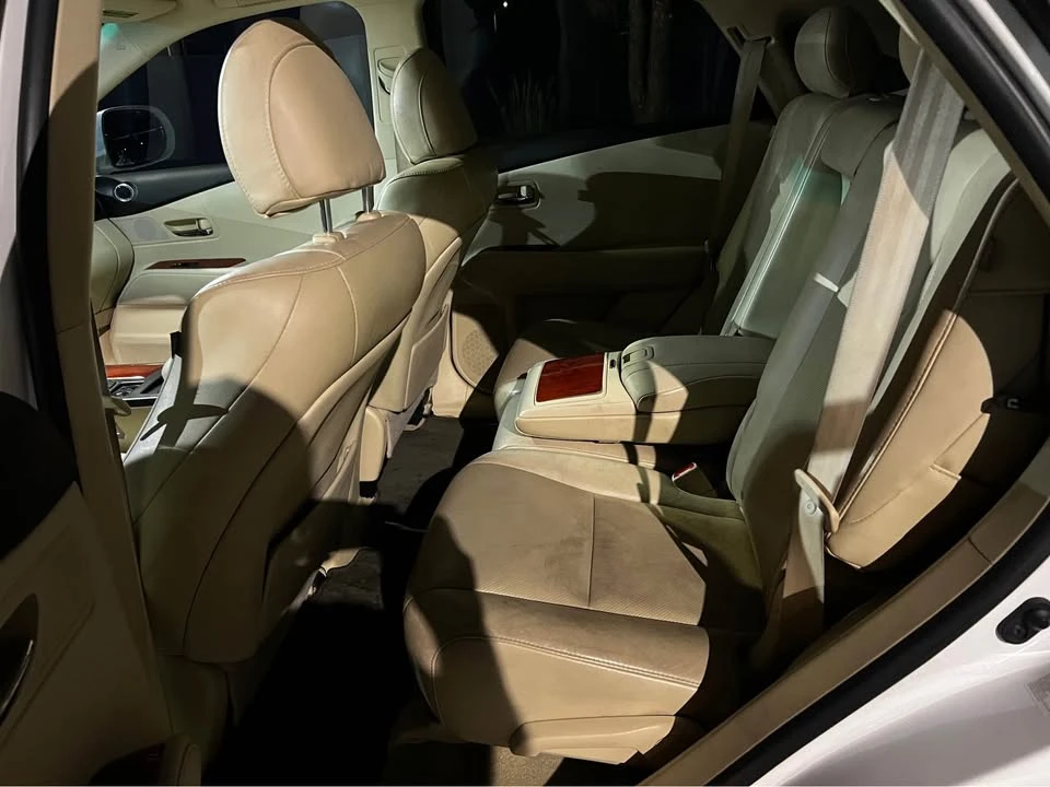 2011 Lexus RX 3rd Gen - Image 14 of 20