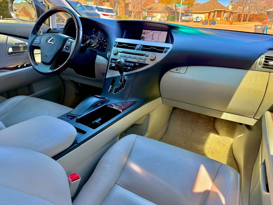 2011 Lexus RX 3rd Gen - Image 2 of 12