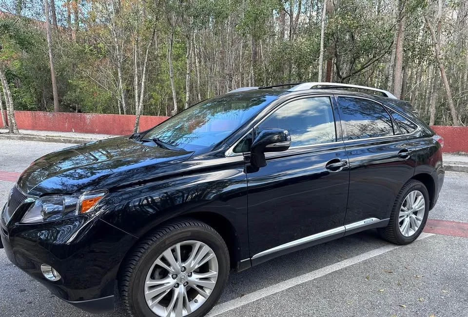 2011 Lexus RX 3rd Gen - Image 6 of 11