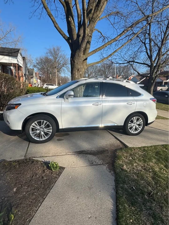 2011 Lexus RX 3rd Gen - Image 3 of 10