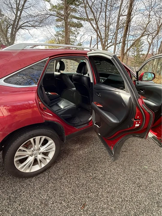 2011 Lexus RX 3rd Gen - Image 9 of 20