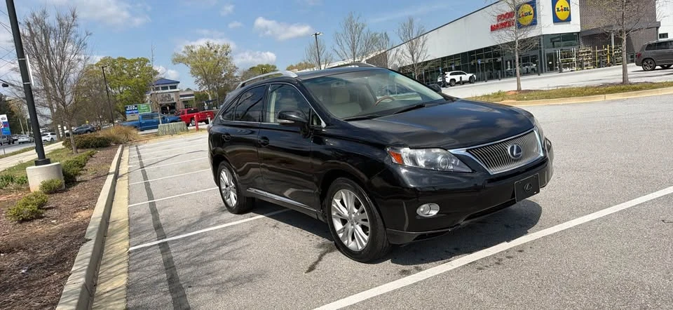 2011 Lexus RX 3rd Gen - Image 3 of 16