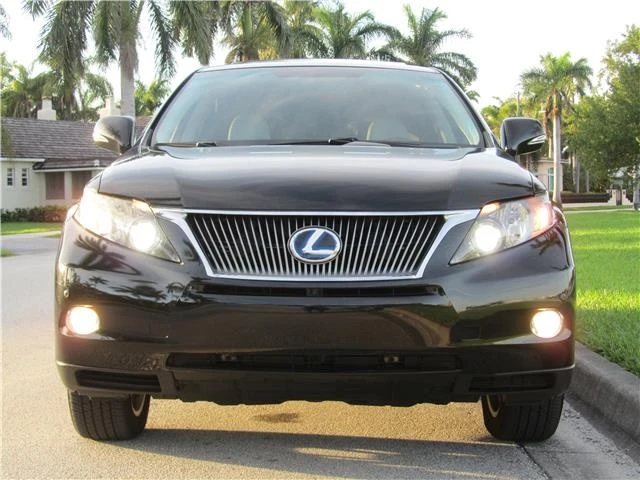 2011 Lexus RX 3rd Gen - Image 5 of 12