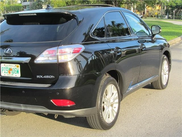 2011 Lexus RX 3rd Gen - Image 12 of 12