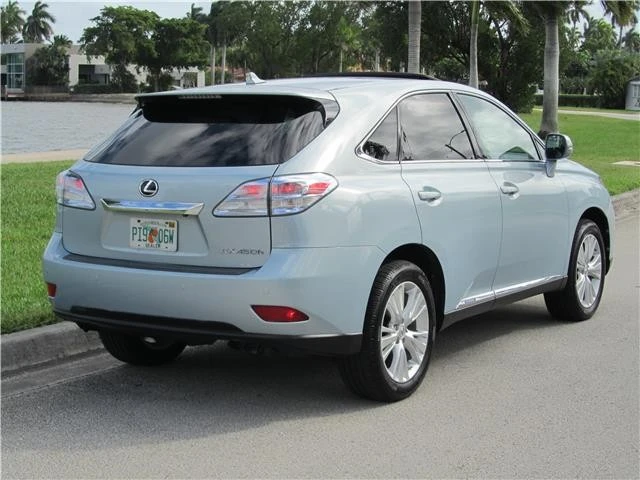 2011 Lexus RX 3rd Gen - Image 2 of 12