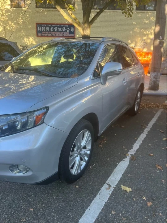 2011 Lexus RX 3rd Gen - Image 2 of 8
